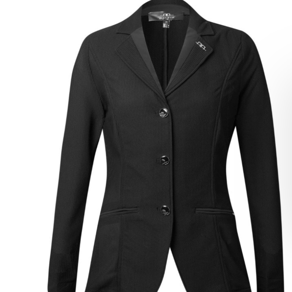 AA Motionlite Show Coat